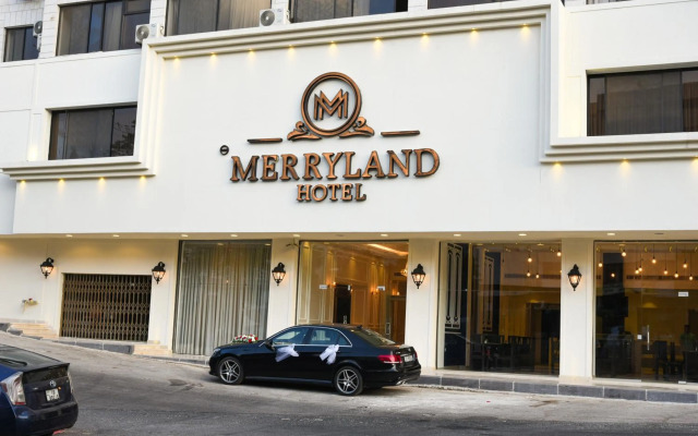 New MerryLand Hotel