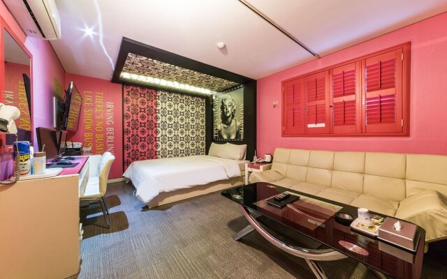e-Hotel