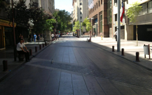 Paseo Huerfanos el Sol