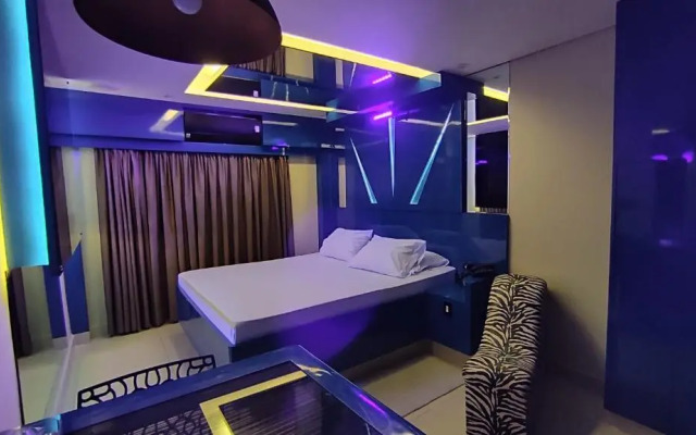 Swing Motel