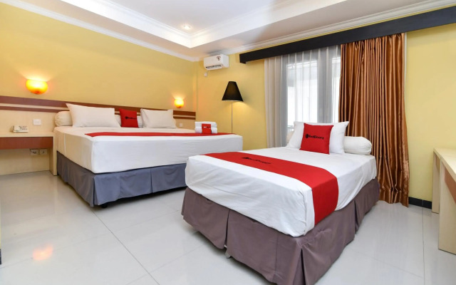 RedDoorz Plus near Mall Bali Galeria 2