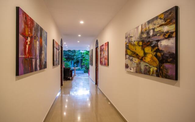 The Mayan Apartment