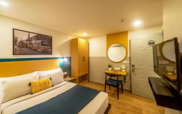 Olive Zip Richmond Circle by Embassy Group