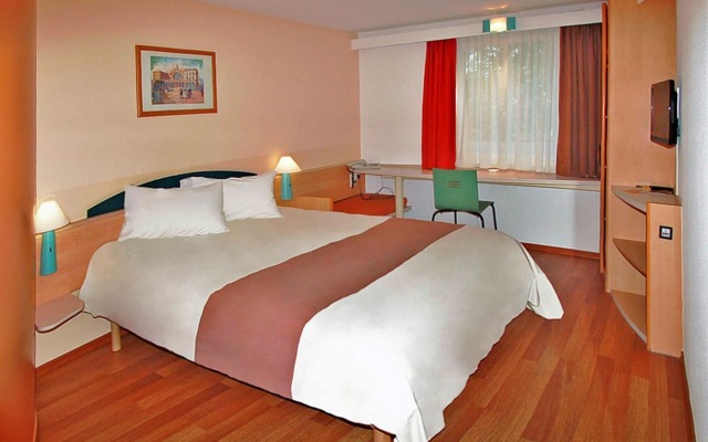 ibis Jena City