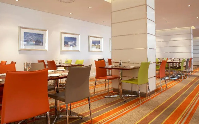 Garden Court Nelson Mandela Boulevard