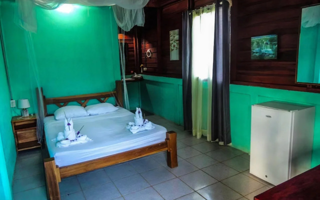 Posada Río Celeste La Amistad