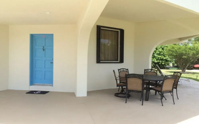 mi casa de Copa D'oro by RedAwning