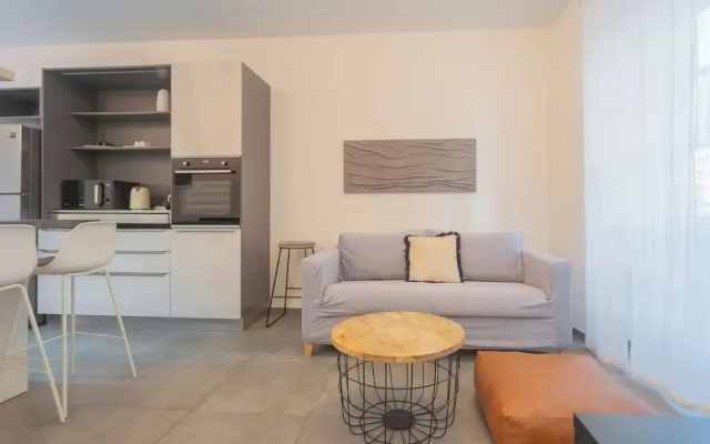 Enchanted Como Lake - City Apartment by Rent all Como