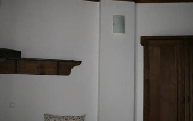 Kanina Guesthouse
