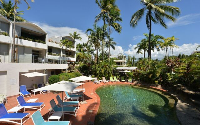 Seascape Holidays - Club Tropical Apts