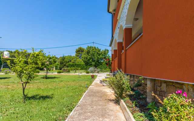 Apartments Ana