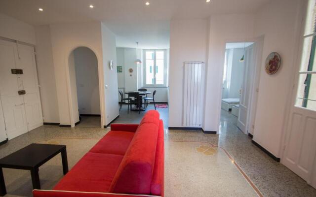 Appartamento di 5 locali,8 posti letto vista mare