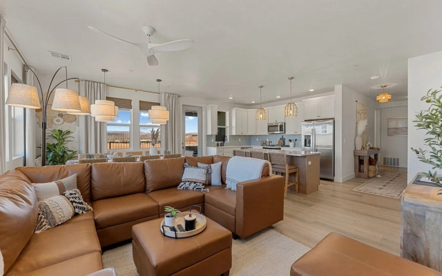 Surfside Escape 3 Bedroom Condo