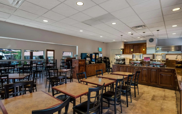 Best Western Plus Canyonlands Inn