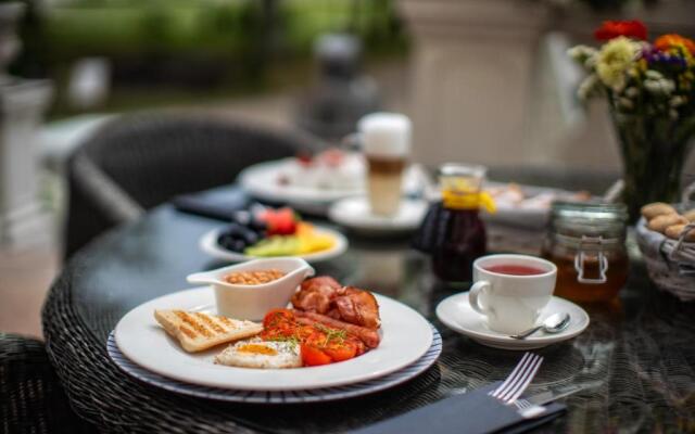 Hotel Pałac Alexandrinum