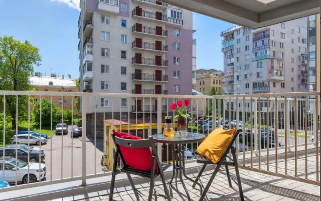 Апартаменты НайсПлэйсСПБ на Большеохтинском проспекте, д.15 к.2