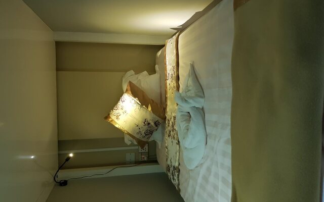 Rangoon 40 Hotel