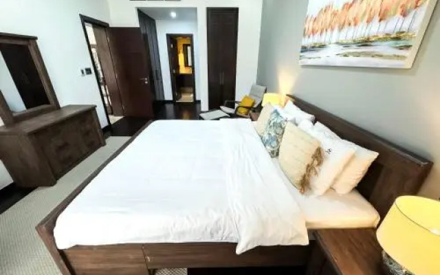 Modern beachfront 1BR apartment - Tiara Residence