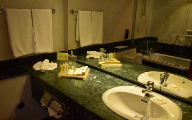 Mahaweli Reach Hotel