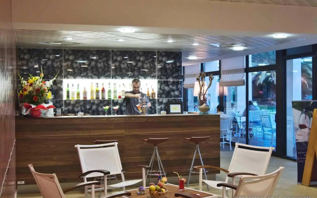 Mercure Hyeres Centre Côte d'Azur