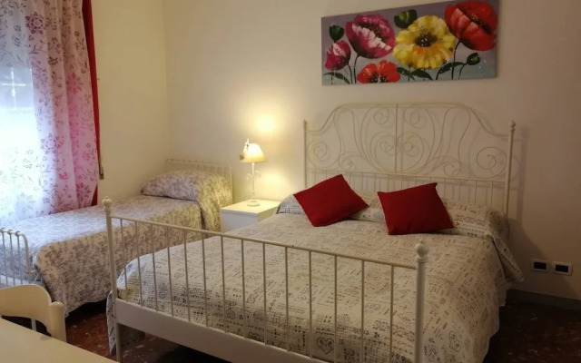 Room Private Bath 5min From Tiburtina Station - Metro Line B