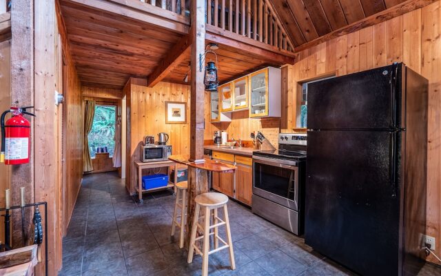 The Tree House Cottage