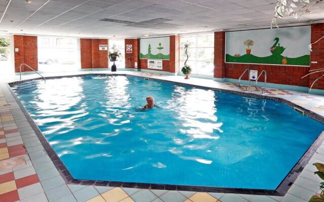 Mercure Wolverhampton Goldthorn Hotel