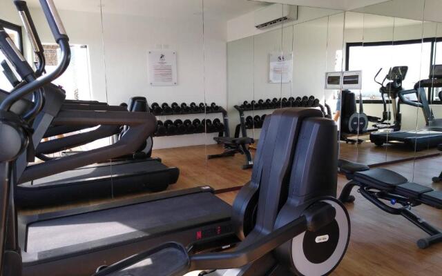 Luxurious Charming Studio-terrace With Pool-gym