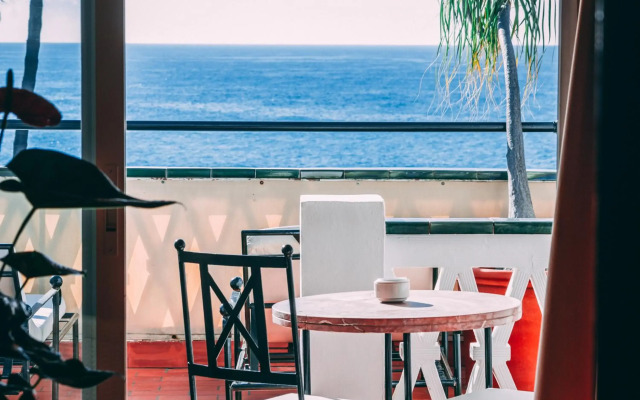 Hotel Carabeo