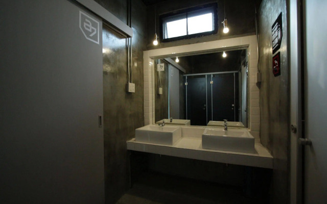 A7 Hidden Hostel