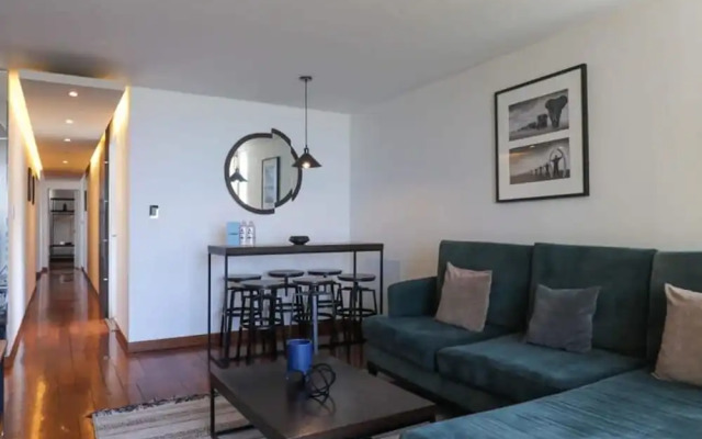 w Stylish 3BR With Ocean View in Miraflores
