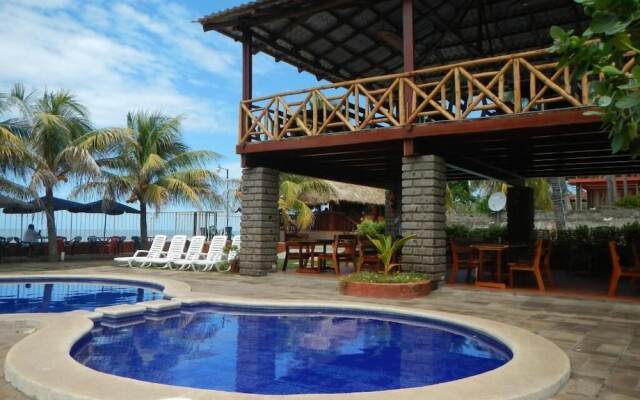 Punta Roca Surf Resort