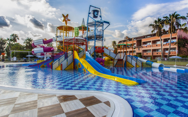 Lonicera Resort & Spa Hotel