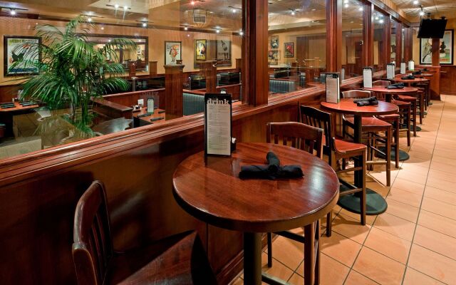 Hotel Belvoir Springfield