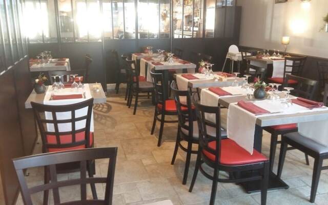 Hotel Restaurant L'Emeraude