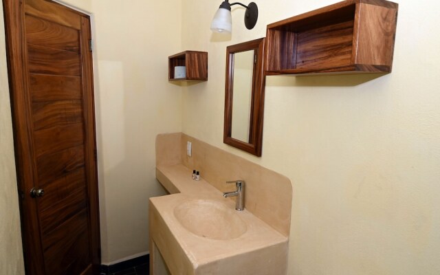 Hotel Vista Guamilule