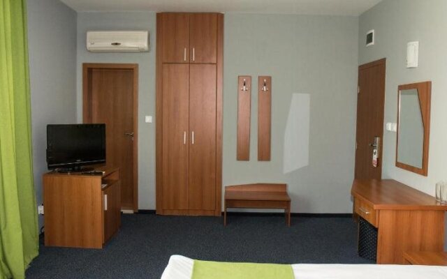 Arena Hotel