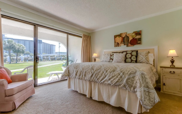 Edgewater Golf Villa 504