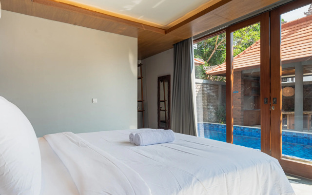 Serenia Villas Amed