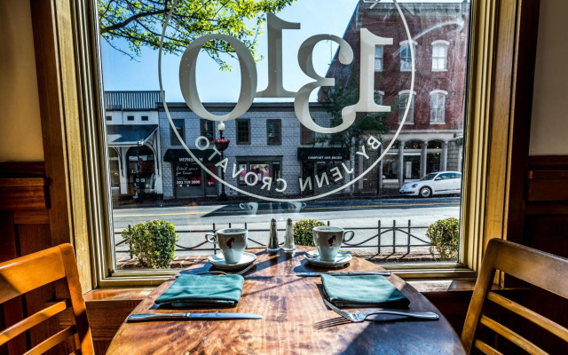 Georgetown Inn