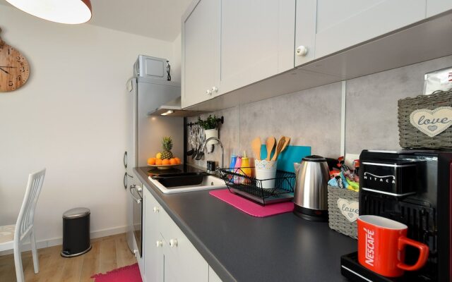 Apartment 1811