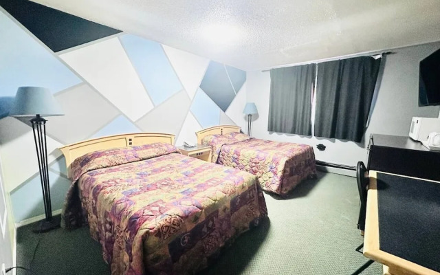 Grizzly Motor Hotel