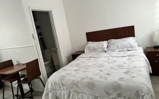 Espanola Motel