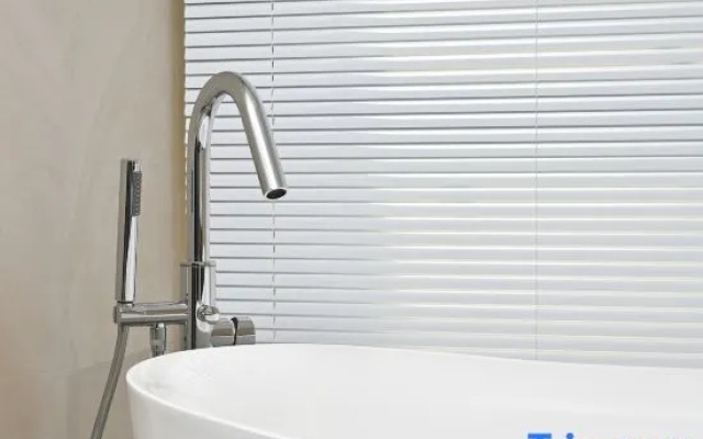 Vienna International Hotel(Lujiang Huizhou Avenue Wuli South Road) – Bathroom – Hefei
