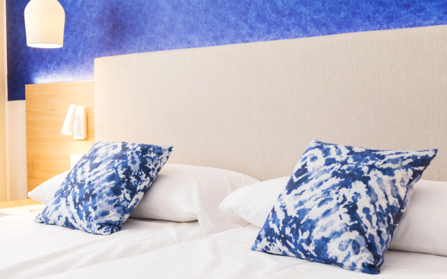 Parque Nereida Suites Hotel