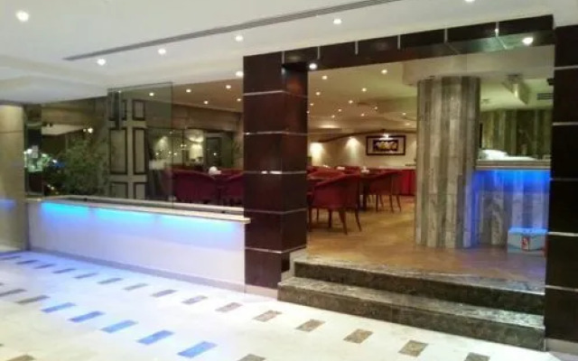 Gulf Delmon Aparthotel
