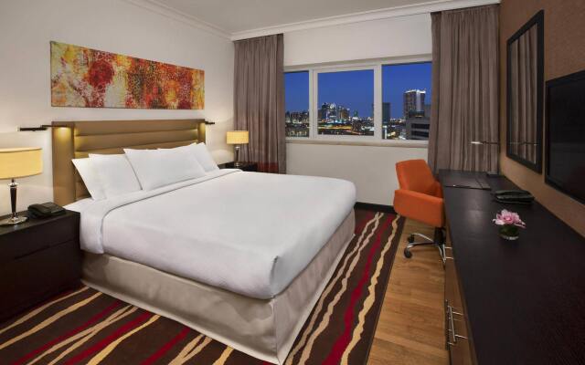 DoubleTree by Hilton Hotel & Residences Dubai Al Barsha