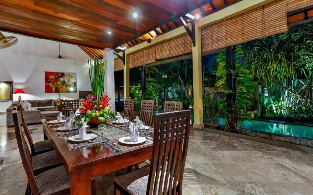 Villa Taksu Legian