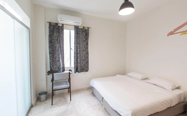 The Grand Meshmosh Hotel