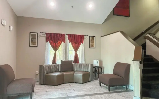 Classic Inn By Townhouse American Way Memphis I 240